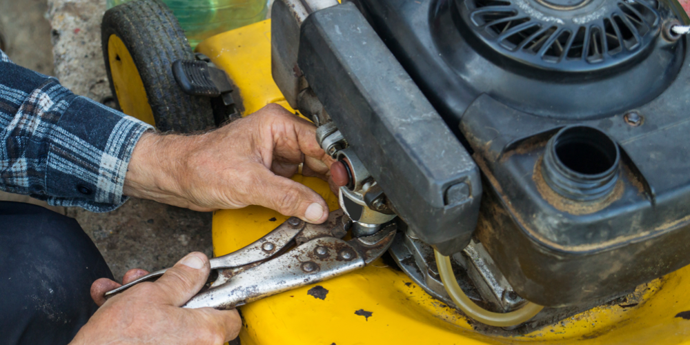 La manutenzione del tosaerba