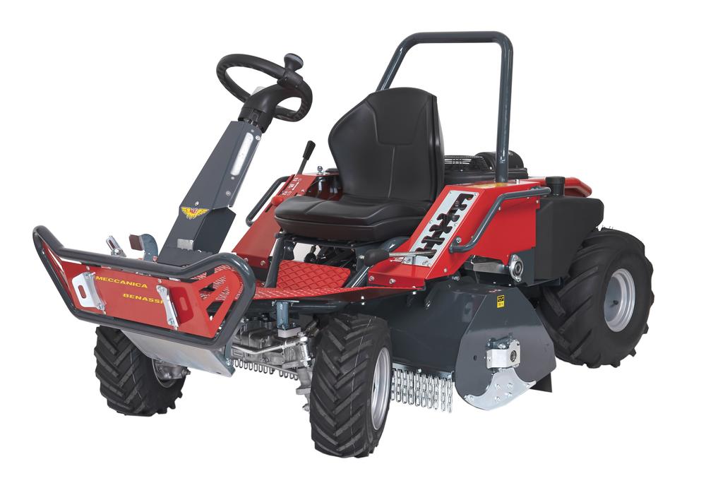 Trattorino Trinciaerba Meccanica Benassi FOX 95 4WD