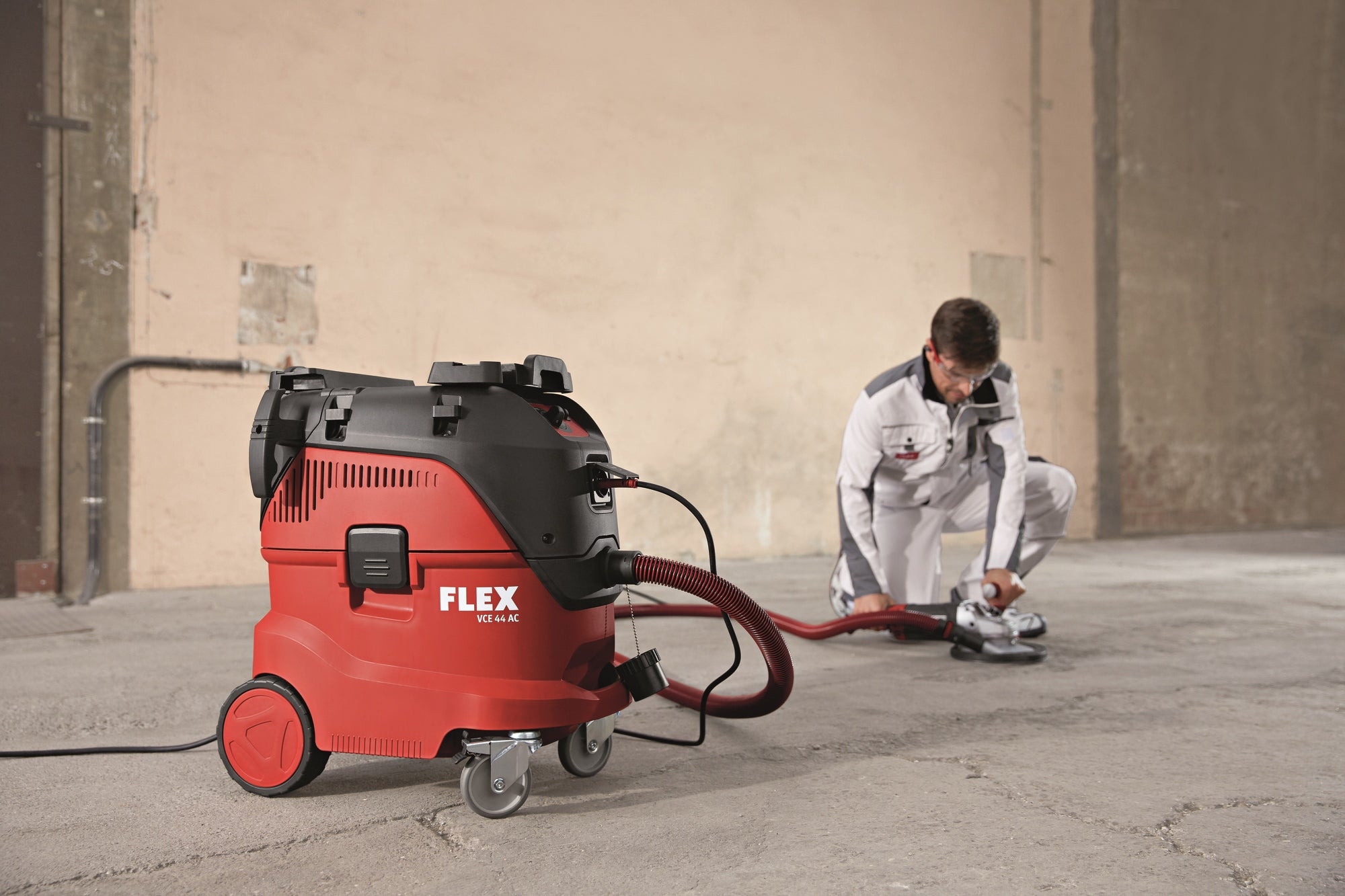 Sicherheitsstaubsauger mit automatischer Filterreinigungsfunktion VCE 44 L AC-Set